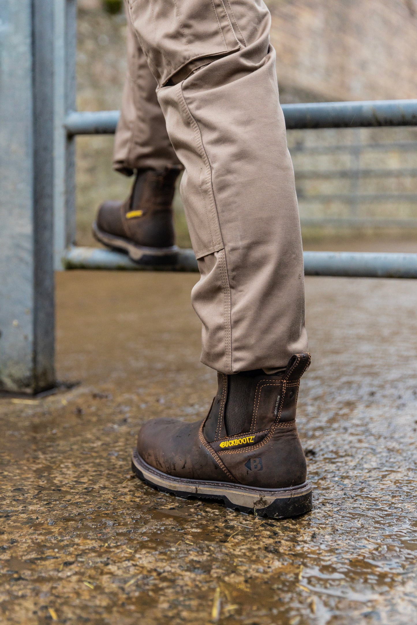 B1180 Hard as Nails Dealer Boot - Dark Brown Crazy Horse