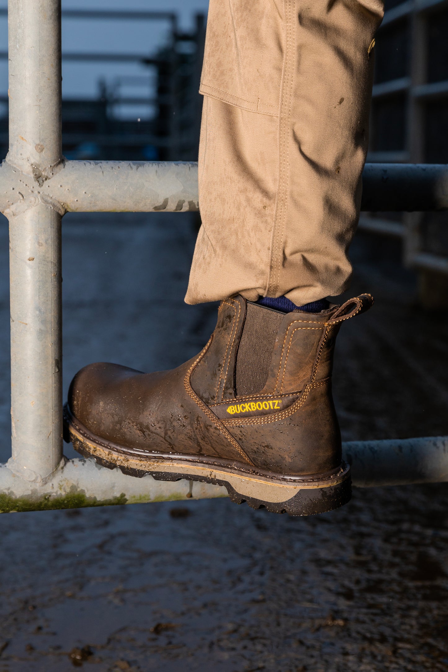 B1180 Hard as Nails Dealer Boot - Dark Brown Crazy Horse
