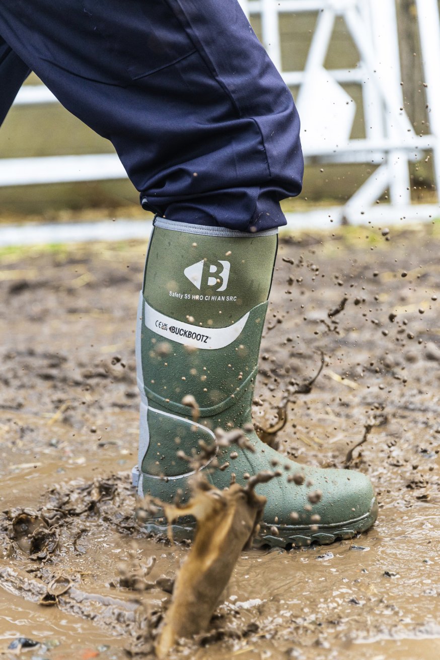 BBZ8000GR Safety Safety Wellington Boot, Green | Buckbootz